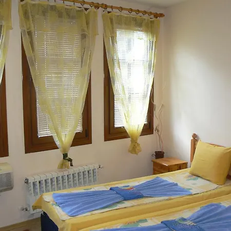 Family Varusha 2* 벨리코 터르노보