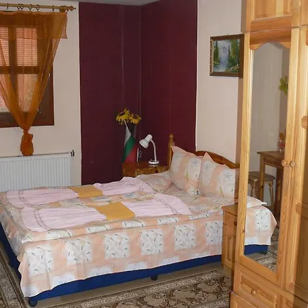 Guest house Family Varusha Veliko Tarnovo